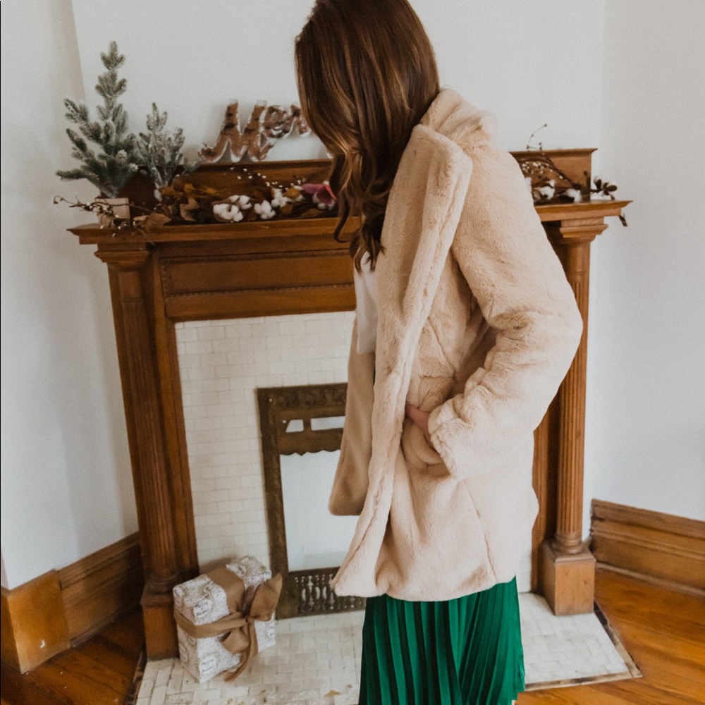 Extremely soft teddy jacket - Picture 13 of 13